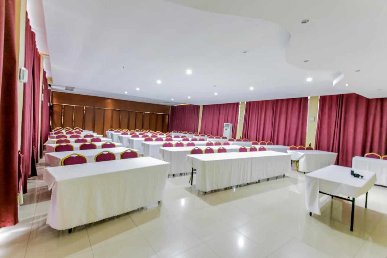 Wash And Wills Hotel Mbale Exterior photo